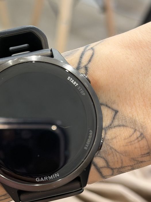 Продам гармин 570 47 мм