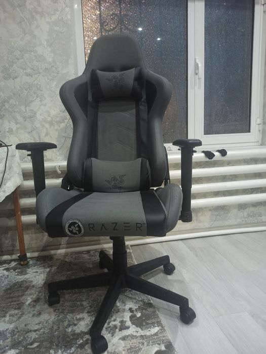 IGROVOY KOMPYUTER Sotiladi srochna