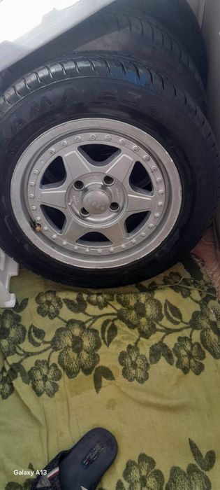 Шины у с дисками.,