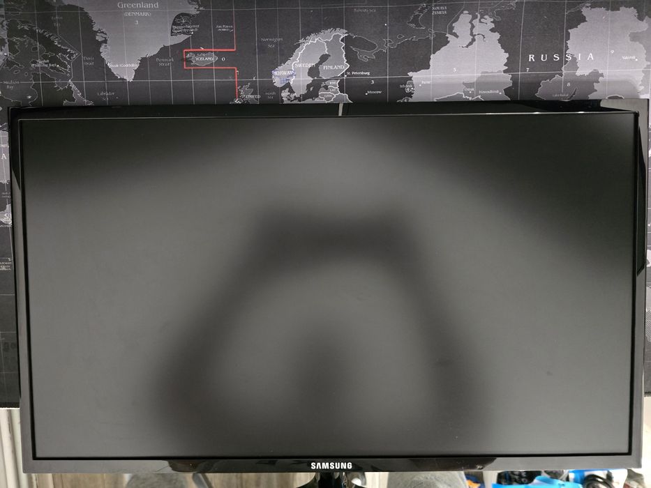 Monitor LED IPS Samsung 23.5", Wide, FHD, HDMI, Flicker-Free, LS24F350