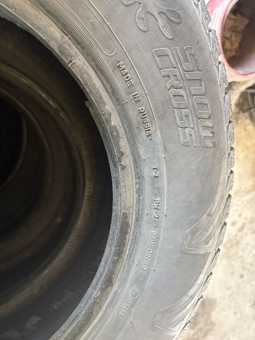 Шины зимние 225/70/60