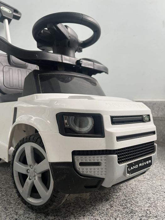 Кола за яздене - Land Rover