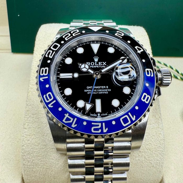 Rolex GMT MASTER II "BATGIRL | Pe STOC | 17250E | 2025 | 126710BLNR
