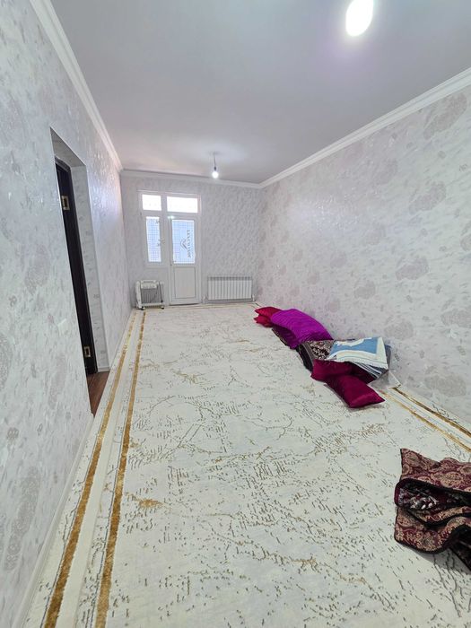 Yangi choshtepa 7 etajli domlardan 2 xonali uy sotiladi