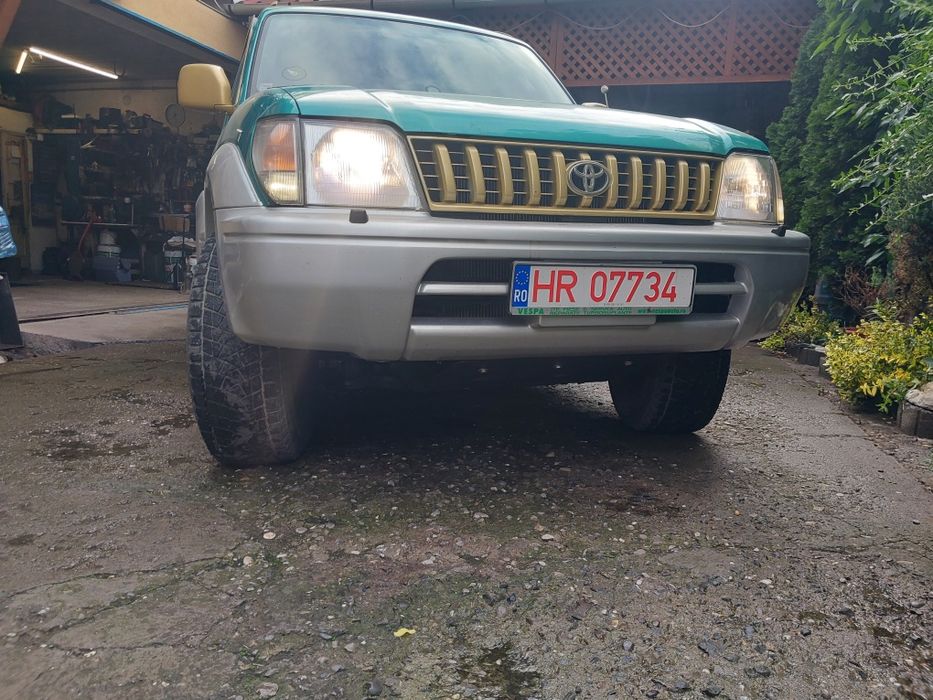 TOYOTA Land Cruiser