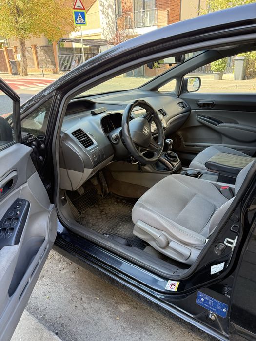 Honda Civic Sedan