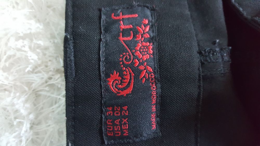 Pantaloni ZARA mar 34