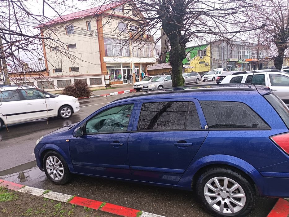 Vând sau schimb Opel 1.7 diesel cu ATV