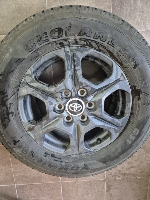 Продам диски с резиной всесезоная