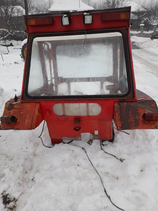 Cabina Tractor U 650 Trapez