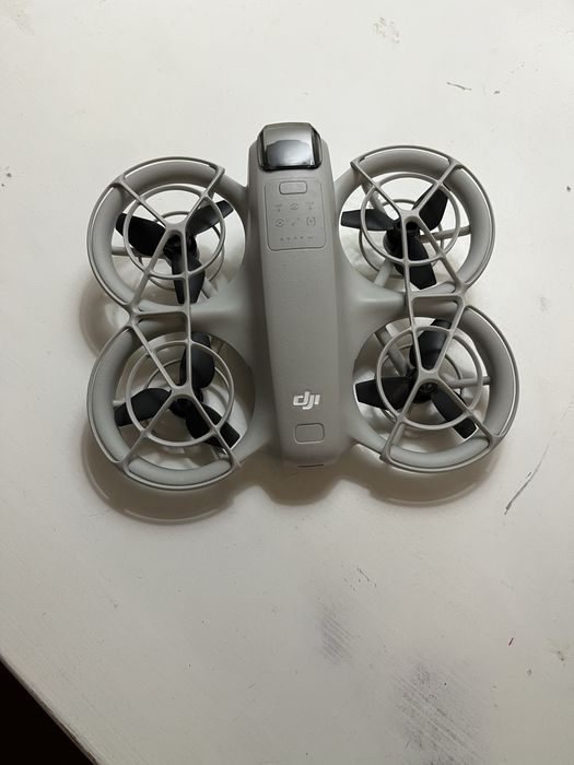 Продам дрон dji neo motion fly more combo