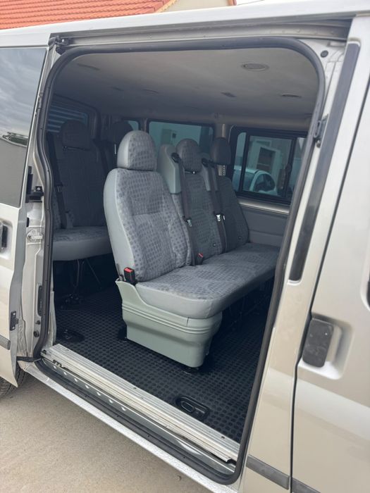 Ford transit 8+1, motor 2.2, an 2012