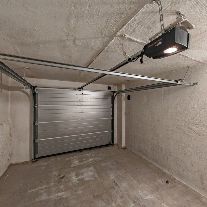 Дава се под наем Гараж / Паркомясто в София, Манастирски ливади - 22 кв.м за 153 € - Снимка #1