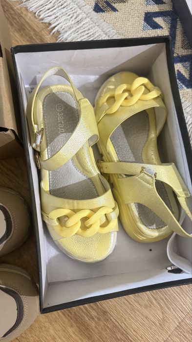 Обувь для девочки