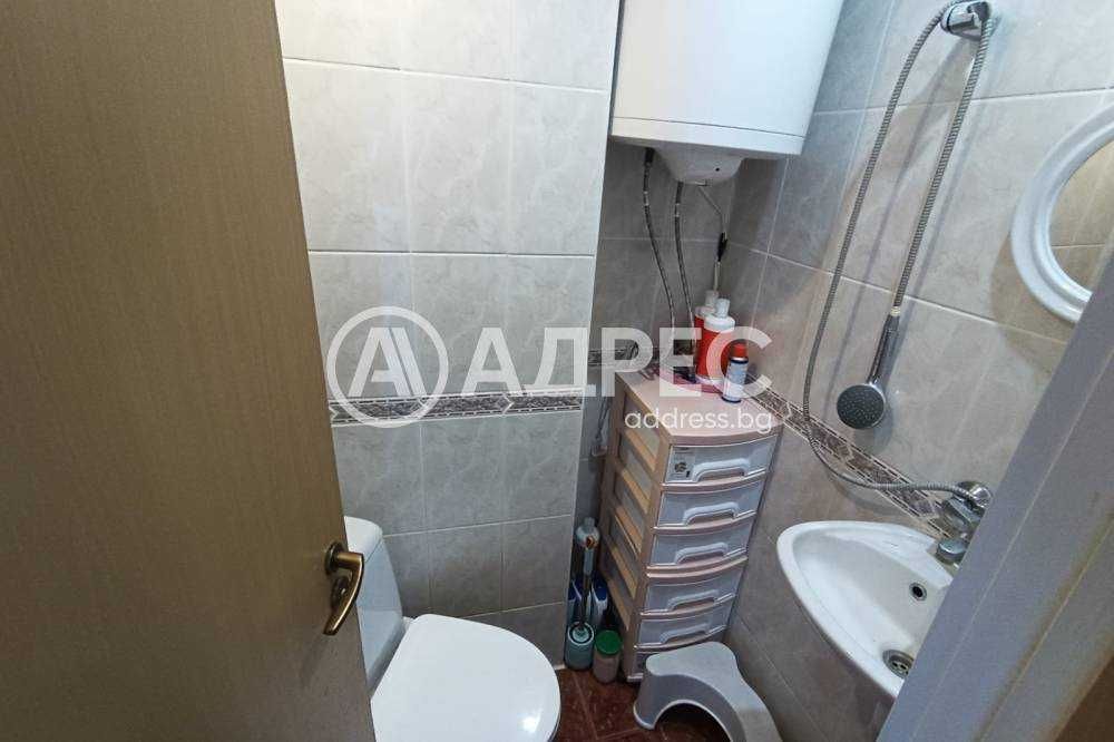 Тристаен тухлен апартамент