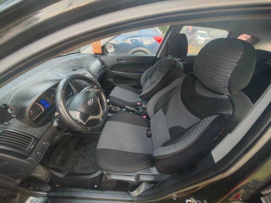 Hyundai i30 1.6 Benzină (122 CP) - An 2007 - 196.400 km reali - Foarte îngrijită!