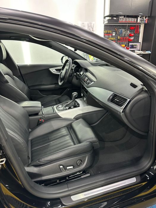 Audi A7 3.0 Quattro 320 CP Biturbo