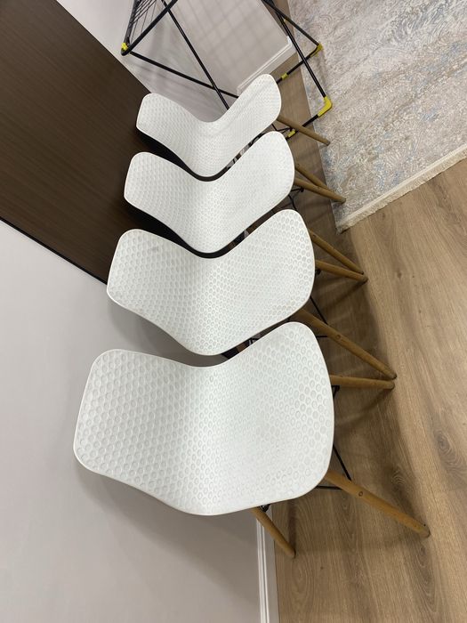 Стулья продам хорошый состояние