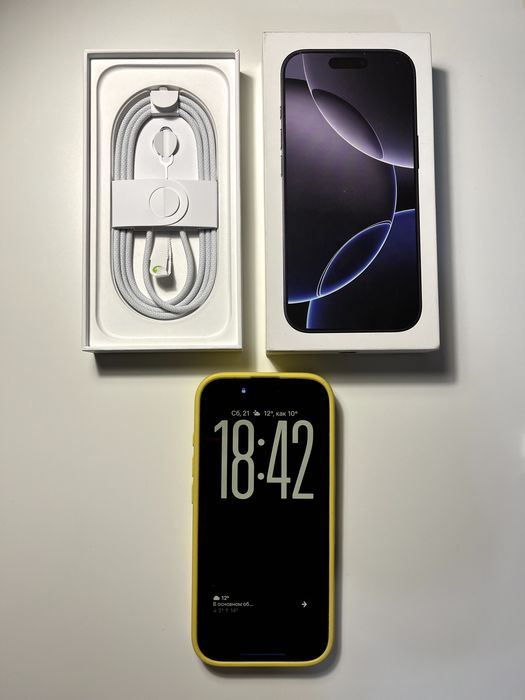 iPhone 16 Pro 256GB Black Titanium