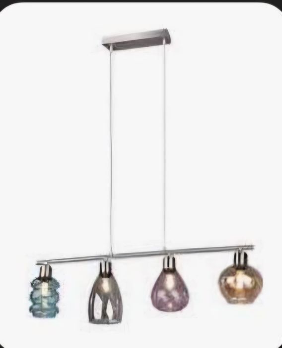Lustre noi cu eticheta, oricare model la 100 de lei