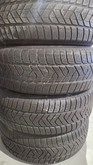 Jante pe 17 originale vw 5x112 cu capace si  cauciucuri  215 65 17