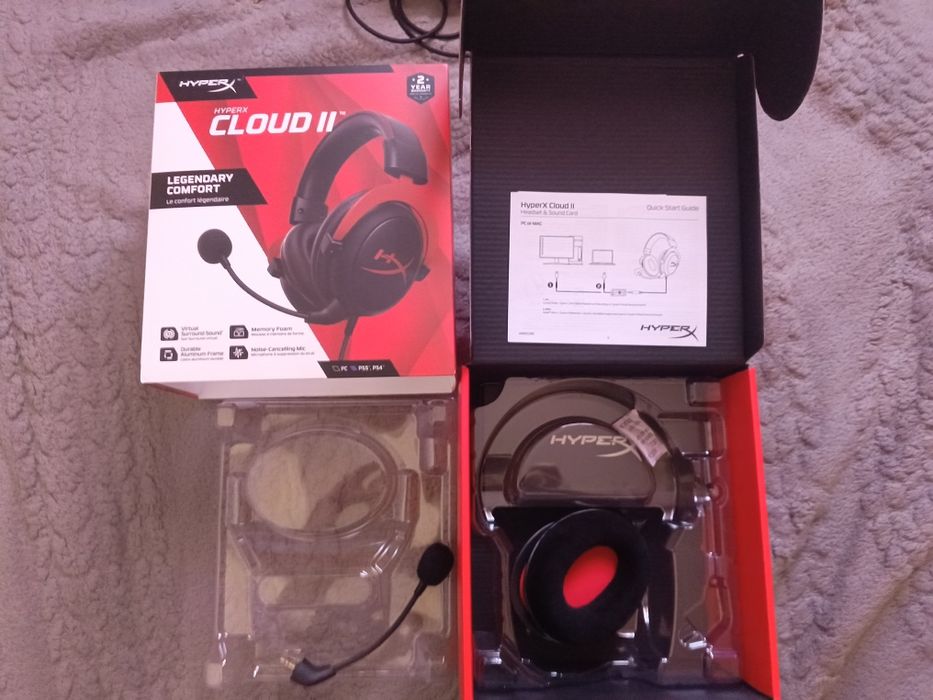 Продаю HyperX Cloud II