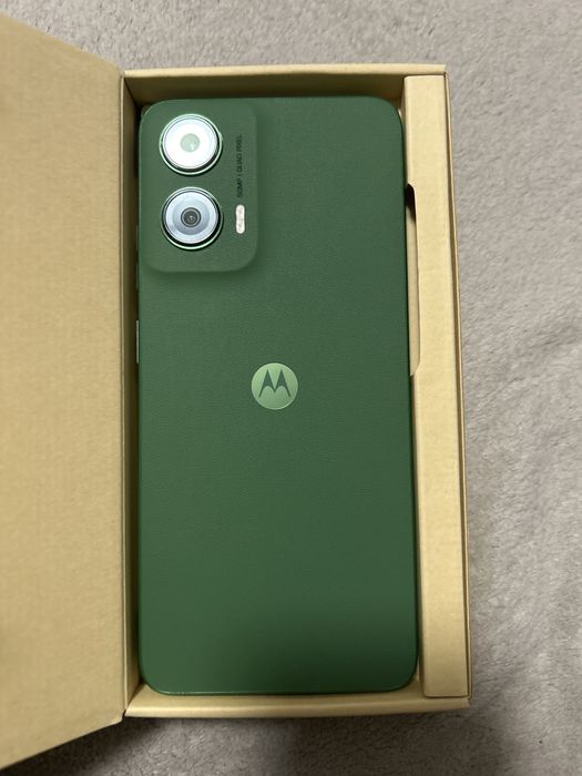 Moto g35 5G - неупотребяван