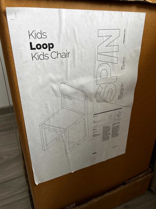 Scaun lemn tapitat copii SPIN Loop 4 ani+, rosu/orange, nou in cutie