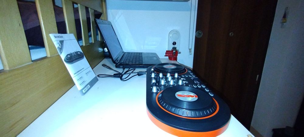 Controler DJ USB Silver  Cest - mixer DJ  2 platane, ptr Laptop.