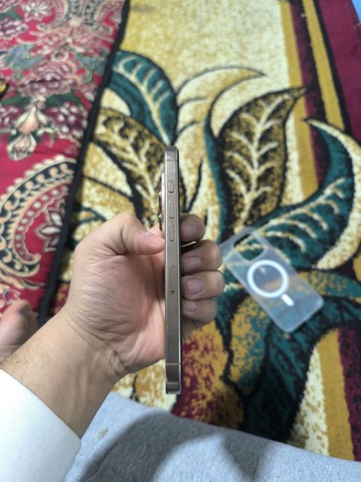 Iphone 16 pro, karobka dakument