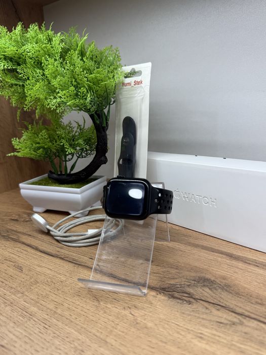 Продаются смарт-часы APPLE WATCH 9