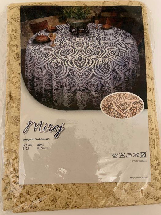 Покривки 100% полиестер