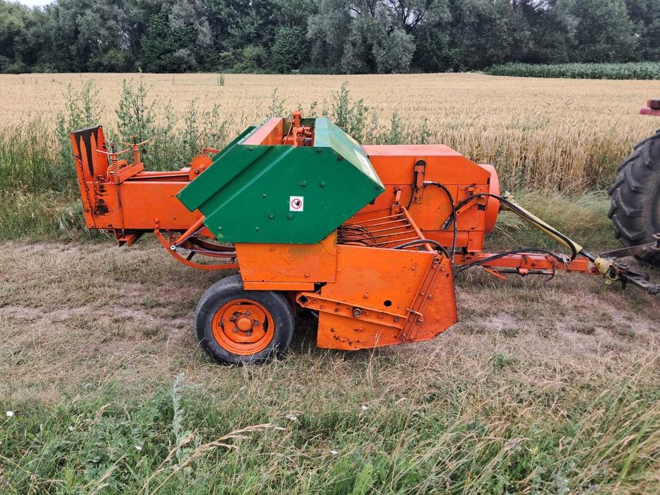 balotiera marca Gallignani model 1600