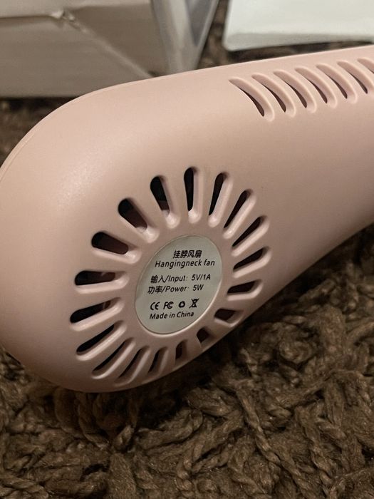 Подвесной портативный вентилятор нашейный