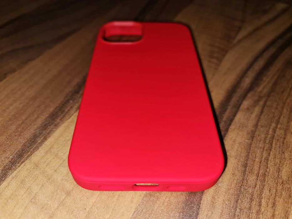 Husa silicon originala Next One Silicone Case Magsafe Apple iPhone 13