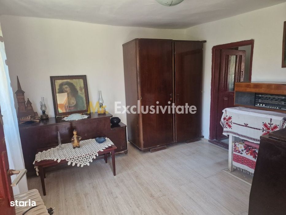 Căsuță autentică românească între două dealuri–colț de liniște  în Bot