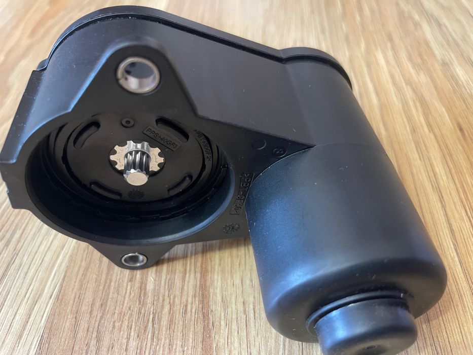 Моторче ръчна спирачка VW Passat 6 Sedan Variant 6 и 12 зъба EPB