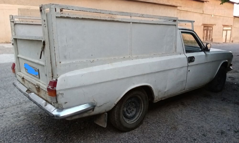 Gaz 2410 pikab sotiladi