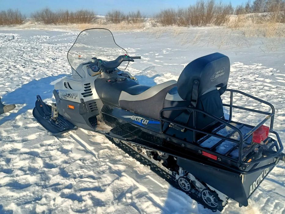 Снегоход arctic cat 660
