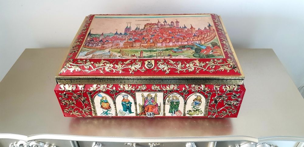 Cutii metalice vechi decorative