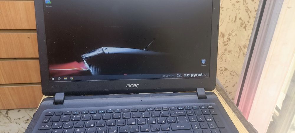 Продам офисный ноутбук Acer