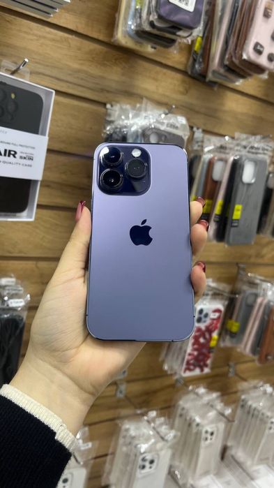 Iphone 14 pro purple