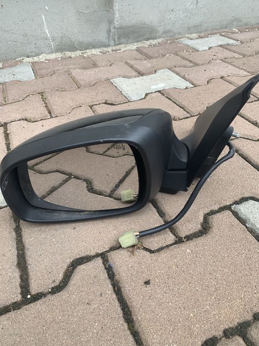 Огледало ляво сузуки суифт suzuki swift