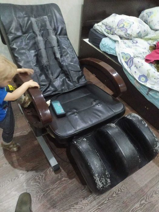 продам массажное кресло