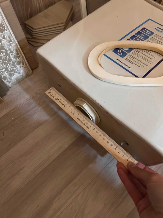 продам гидробак (сливной бачок) б/у 2000 тг.