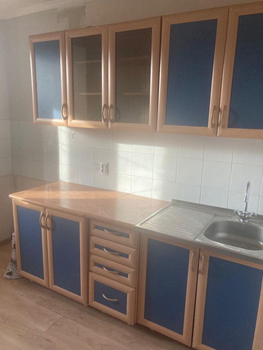 Продам кухонный гарнитур за 35 000