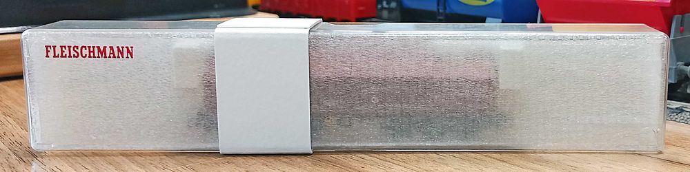 Вагон на Fleischmann 8387 - N - DC - DB - втора ръка /като нов/ Piko