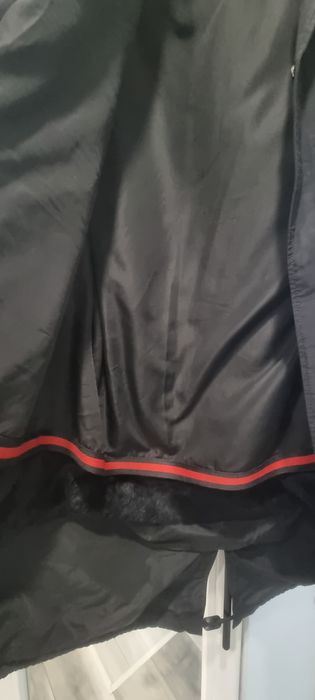 Продам зимнюю куртку