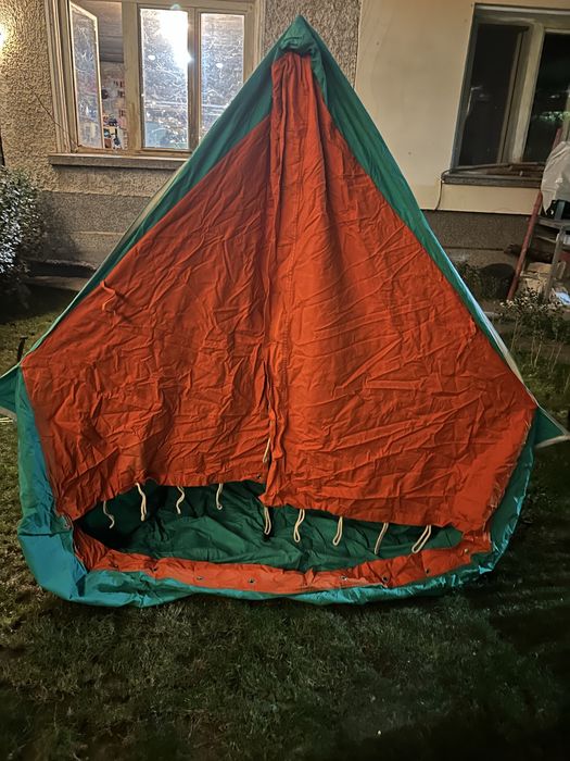 Брезентова палатка