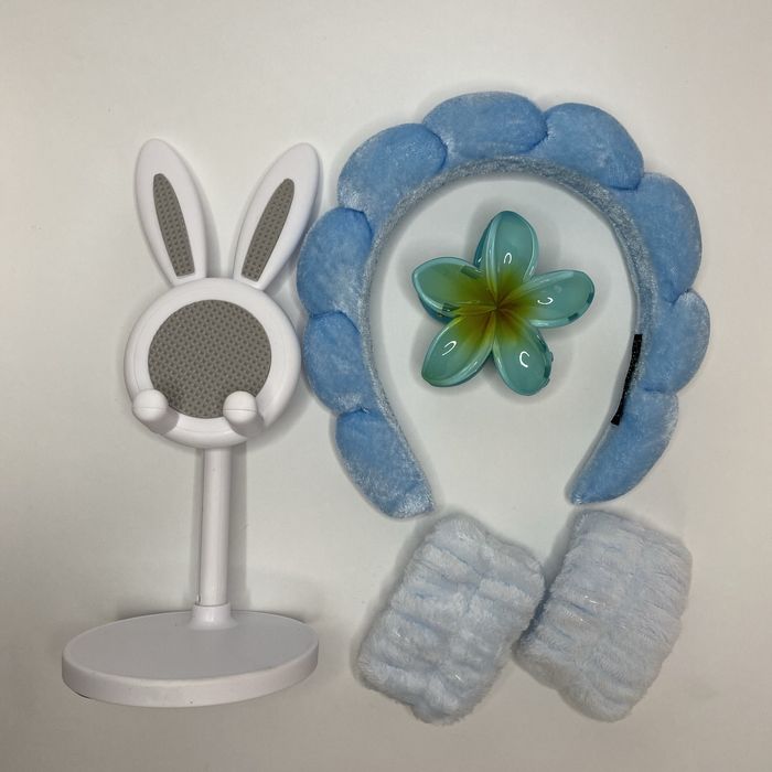 Новогодние наборы подарков для девочек и девушек